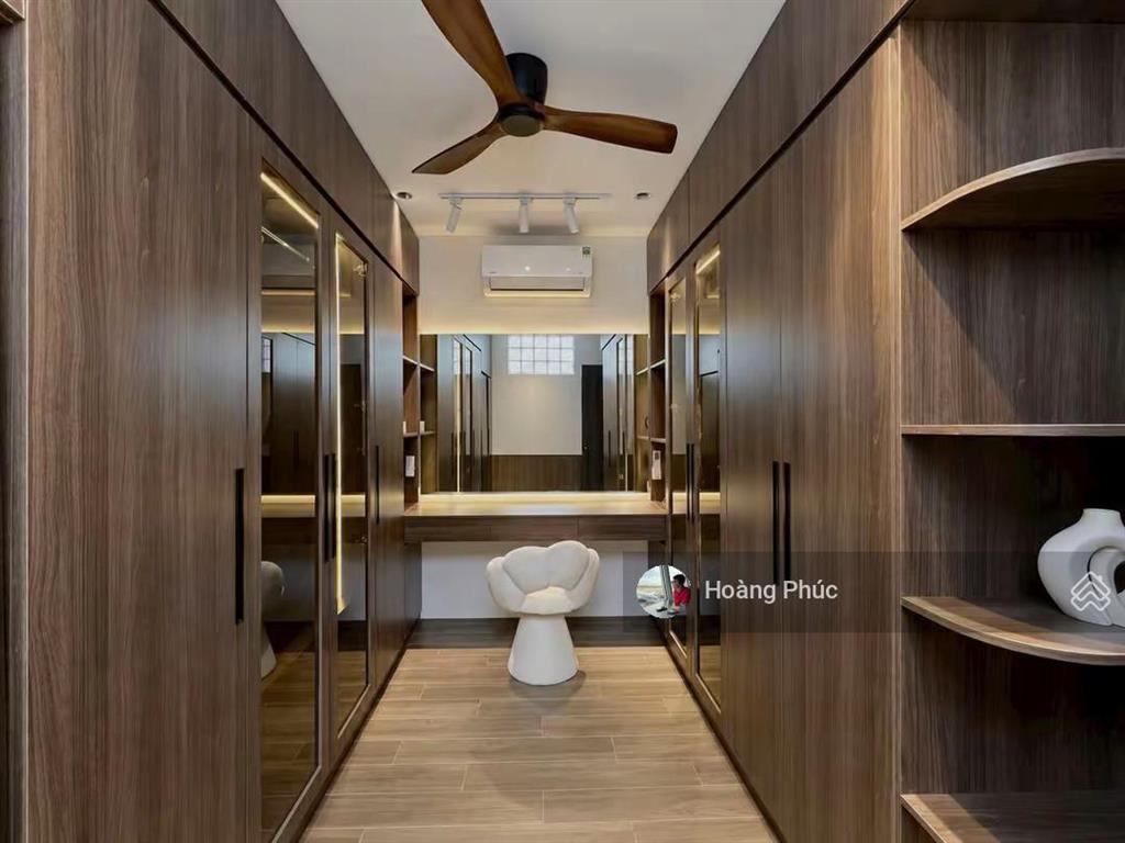 3 tỷ 850 thoại ngọc hầu  tân phú 48m2 thích hợp cho cô chú thích mãn xanh, hẻm đẹp 5pn  4nvs