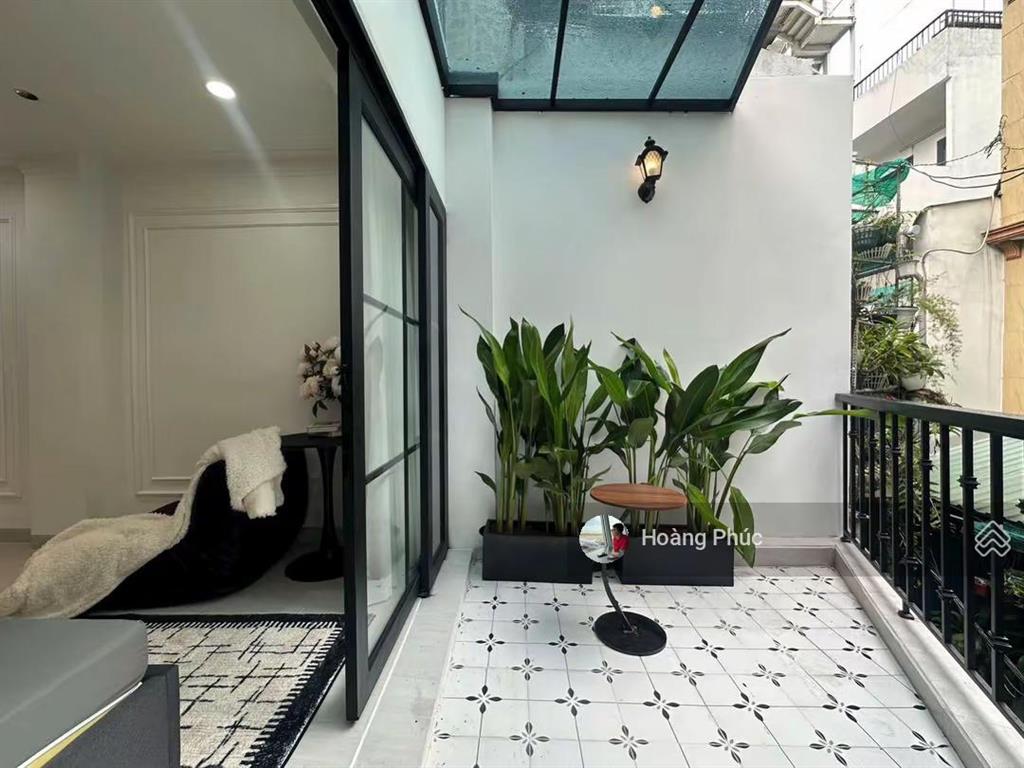 Nguyễn thị minh khai  quận 3, 2 tầng 2pn lớn cn 40m2 full nội thất 3t050/thu nhập 15 triệu/tháng