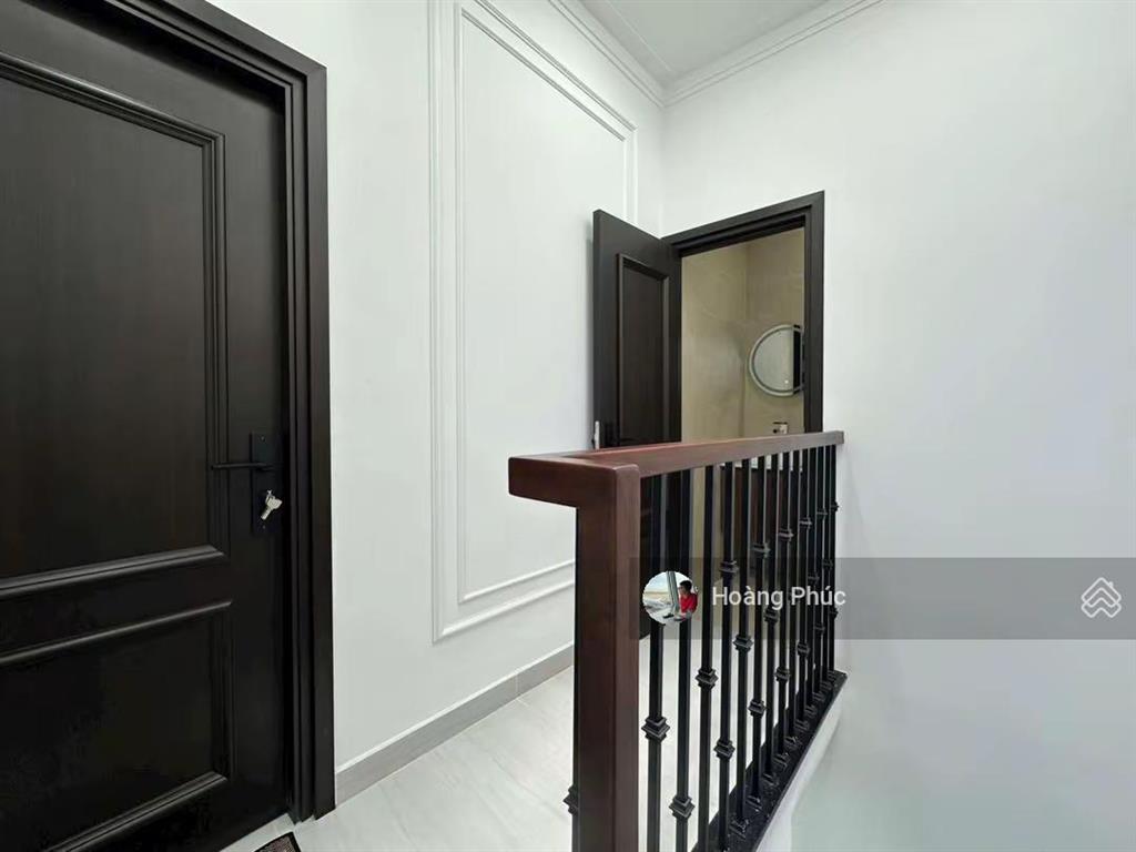 Nguyễn thị minh khai  quận 3, 2 tầng 2pn lớn cn 40m2 full nội thất 3t050/thu nhập 15 triệu/tháng
