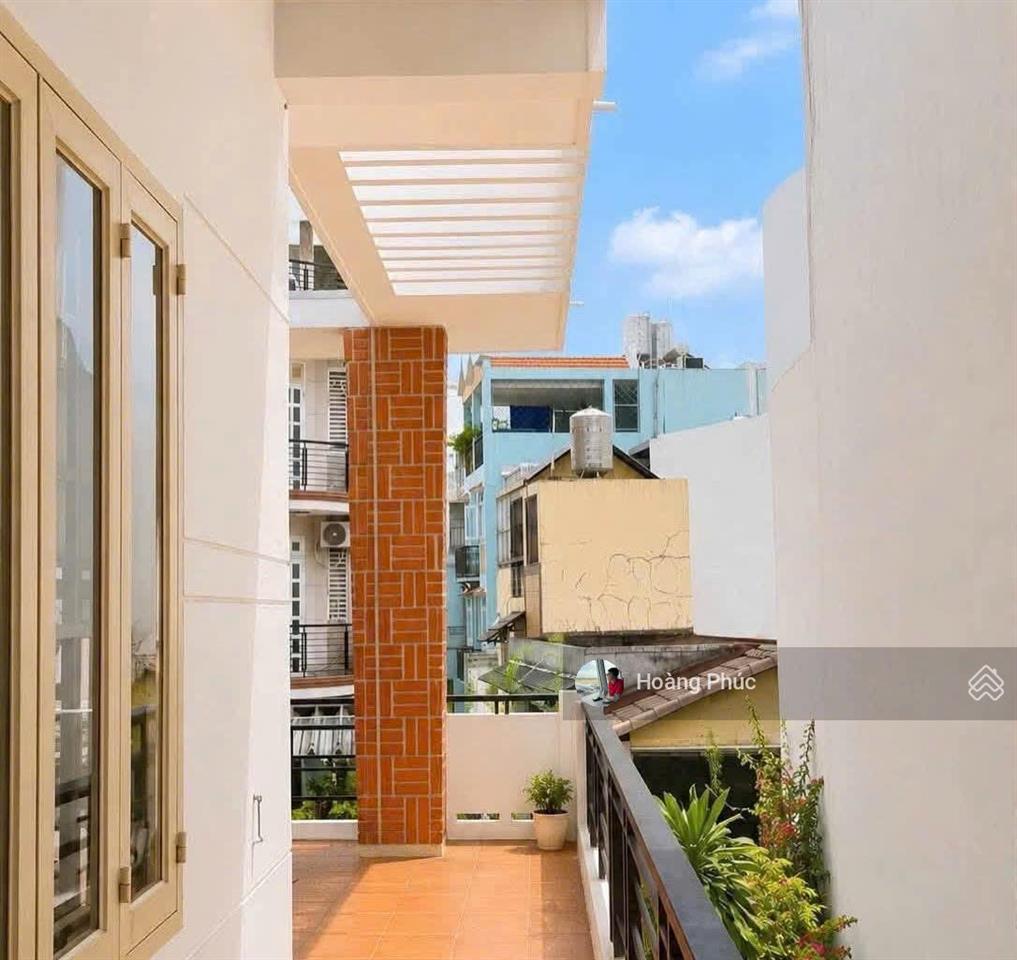 Vân côi  tân bình kế cư xá bắc hải, 154m2 đường thông xe hơi, chủ chào 8 tỷ 6 còn thương lượng
