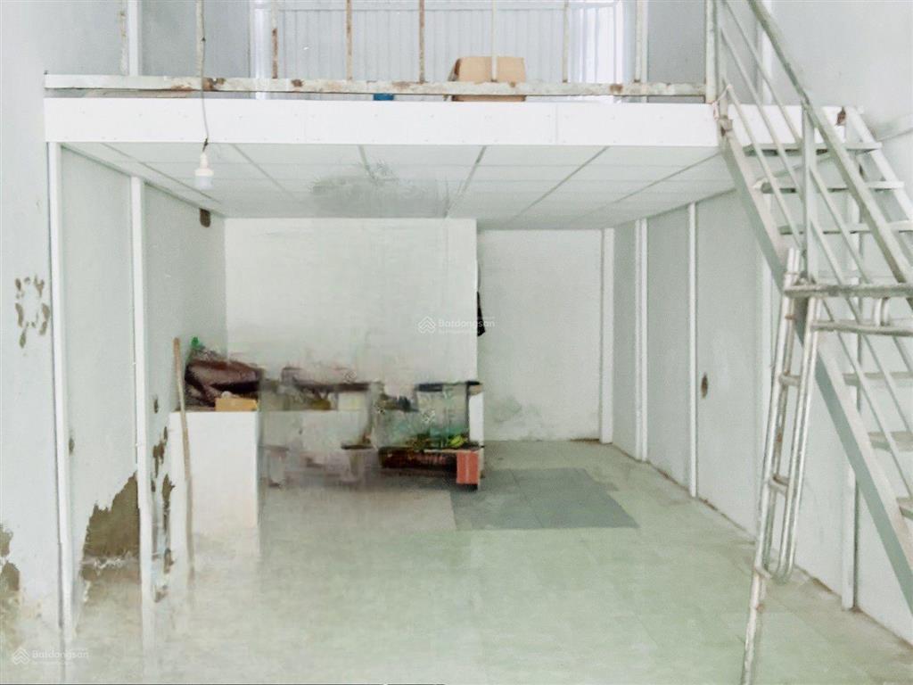 Đất có nhà cấp 4 ngay aeon mall tân phú 4x15m, giá chỉ 6 tỷ 3, sổ riêng công chứng ngay