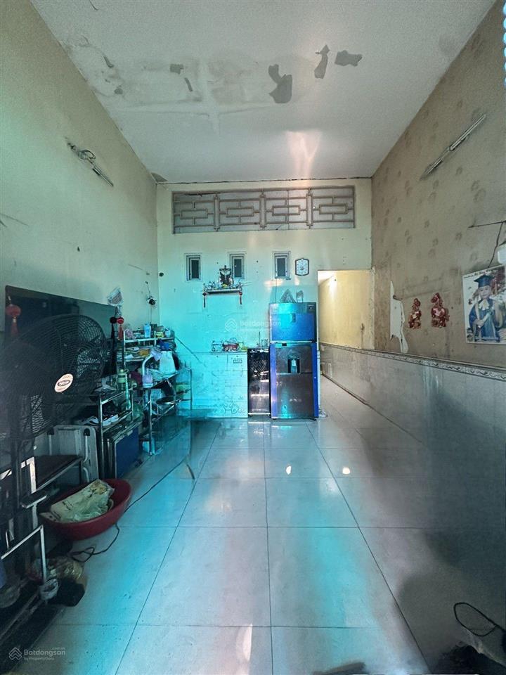 Siêu phẩm tân phú 60m2 nhà 2 tầng kiên cố hẻm 1/ thẳng tắp chỉ 4 tỷ 8 thương lượng