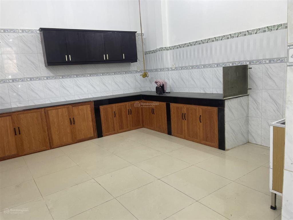 18 . bình tân an dương dương 3 tầng ,4x14 ,56 m2 hẽm oto đậu của,gia nhỉnh 6ty