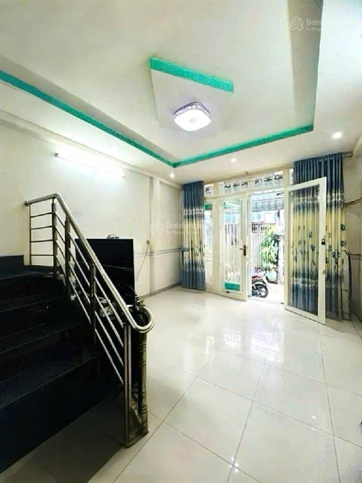 Q286
bình tân, bình trị đông 40m2 , 2tang,4x10 nhỉnh 3ty