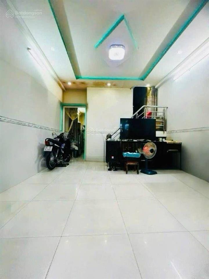 Q286
bình tân, bình trị đông 40m2 , 2tang,4x10 nhỉnh 3ty