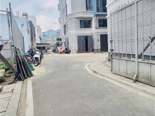 15 lđ
lê văn quoi , dt 142m2 , dt xây dựng 7,2x12 gia chỉ nhỉnh 5ty