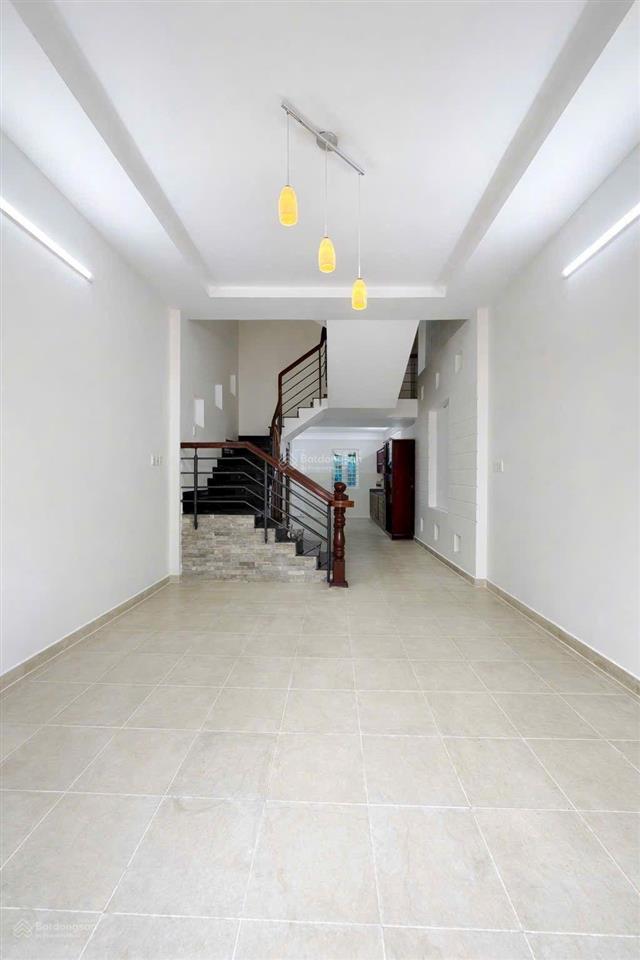 Bán nhà mặt tiền đường thống nhất, quận gò vấp, 60 m2 xây 4 tầng chỉ hơn 9 tỷ