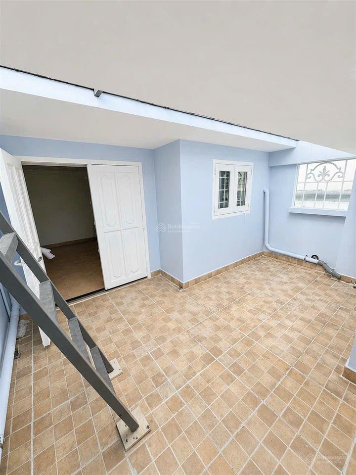 Bán nhà mặt tiền đường thống nhất, quận gò vấp, 60 m2 xây 4 tầng chỉ hơn 9 tỷ