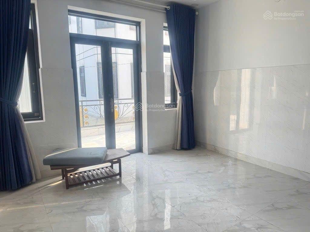 Bán nhà hẻm xe hơi,64 m2 xây 4 tầng chỉ 6.99 tỷ,lê đức thọ,quận gò vấp