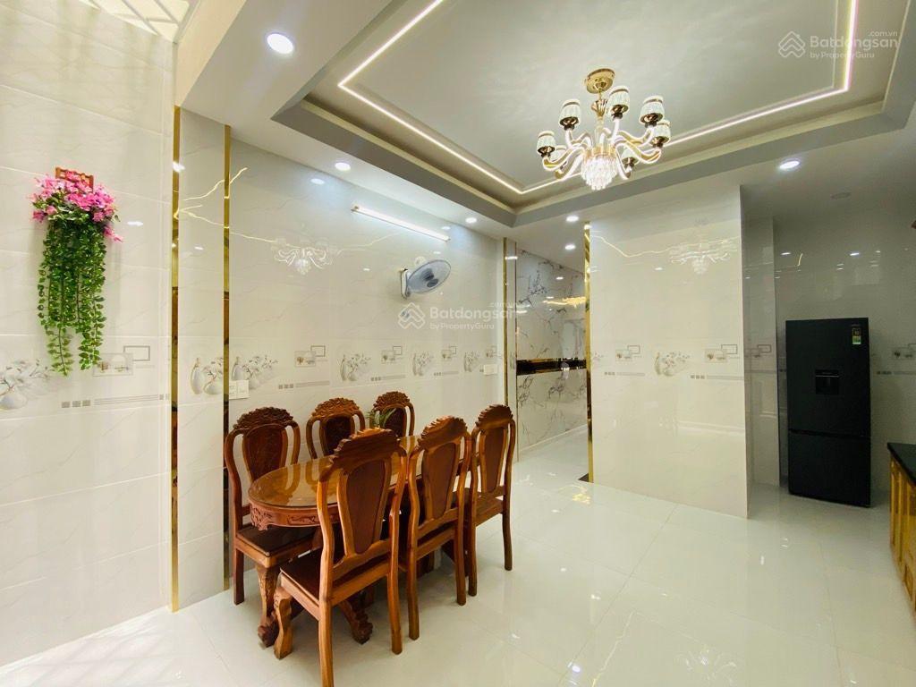 Bán nhà hẻm xe hơi thông,64 m2 xây 4 tầng có thang máy,chỉ 8.5 tỷ,phạm văn chiêu,quận gò vấp