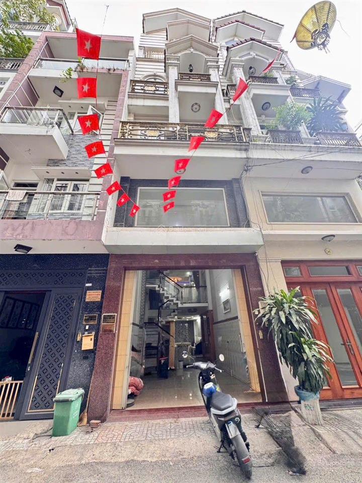 Bán nhà hẻm xe hơi thông, 64 m2 xây 5 tầng chỉ hơn 8 tỷ, trần thị trọng, quận tân bình