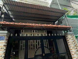 Bán nhà 3 tầng,67 m2 chỉ hơn 5 tỷ,đường phú định,quận 8