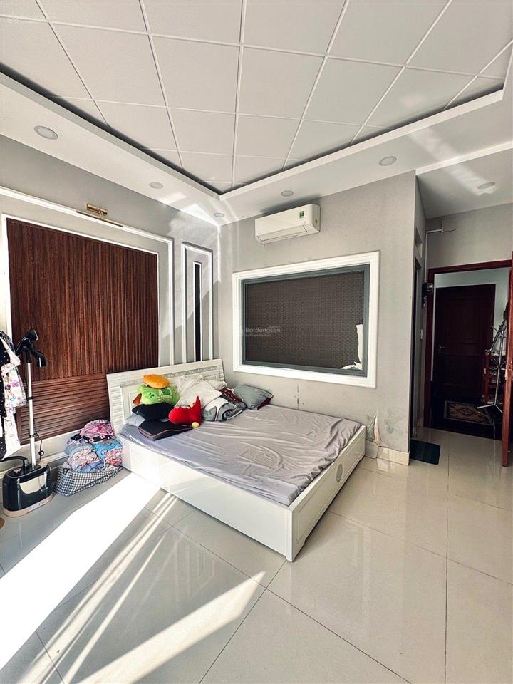 Nhà hẻm xe hơi,60 m2 xây 5 tầng chỉ hơn 8 tỷ,nguyễn văn khối,quận gò vấp