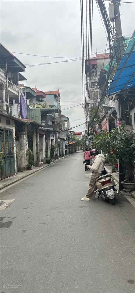 Bán nhà đức giang 68m, 2 tầng 7,6 tỷ ô tô kinh doanh, hai mặt tiền, giá chủ thoi thóp o xi