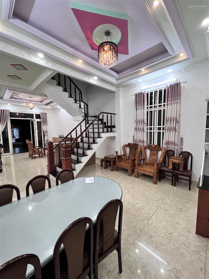 Cho thuê nhà nguyên căn nguyễn văn tạo, 1 trệt 2 lầu. hẻm ô tô giá 9tr/tháng   0968 509 ***