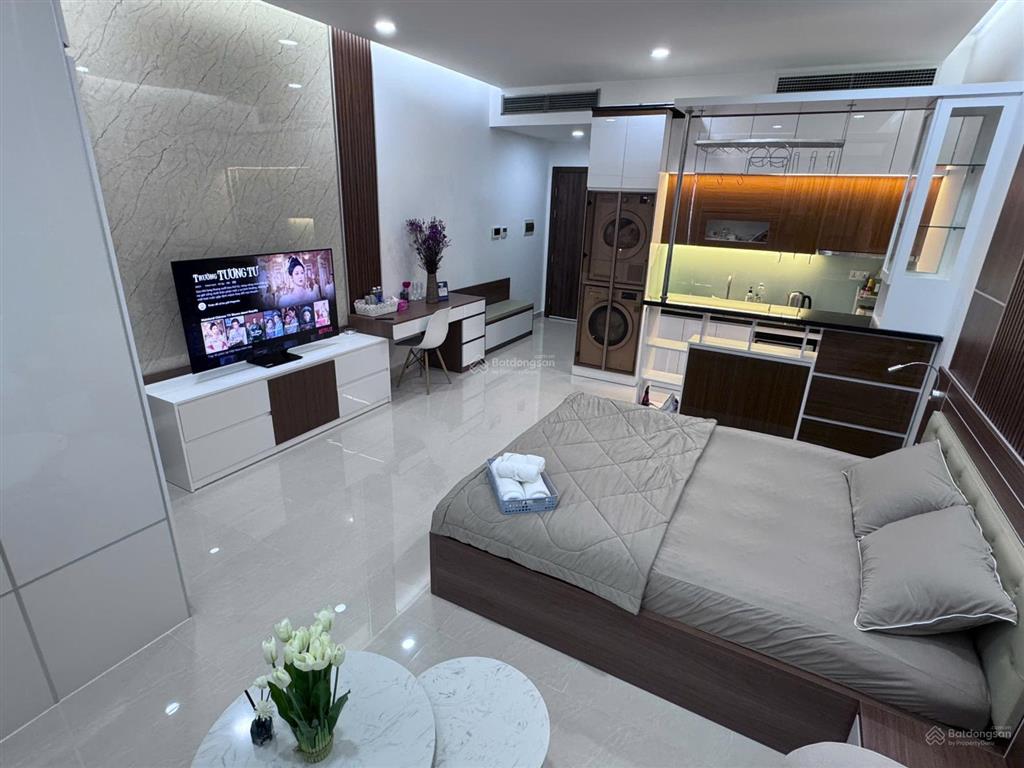 Cho thuê ch 1pn, 17 triệu, 35m2, view đẹp tại golden king, q7, hcm