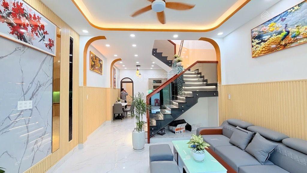 Bán nhà đường phan anh, tô hiệu, 4x16m, 2 tầng, 5m thông, giá 6t25 ,ko lộ giới,vuông vức,q.bình tân