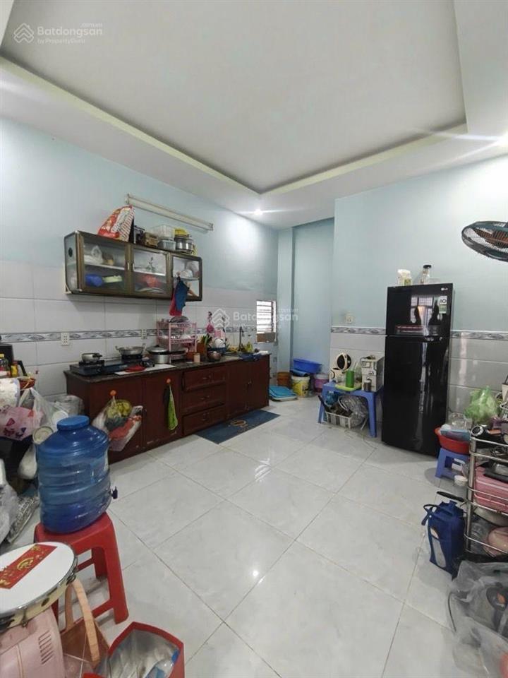 Bán nhà 2 tầng, 4x13m, 8m thông, 4 tỷ hơn, vuông vức ,lê văn quới, hương lộ 2, q bình tân