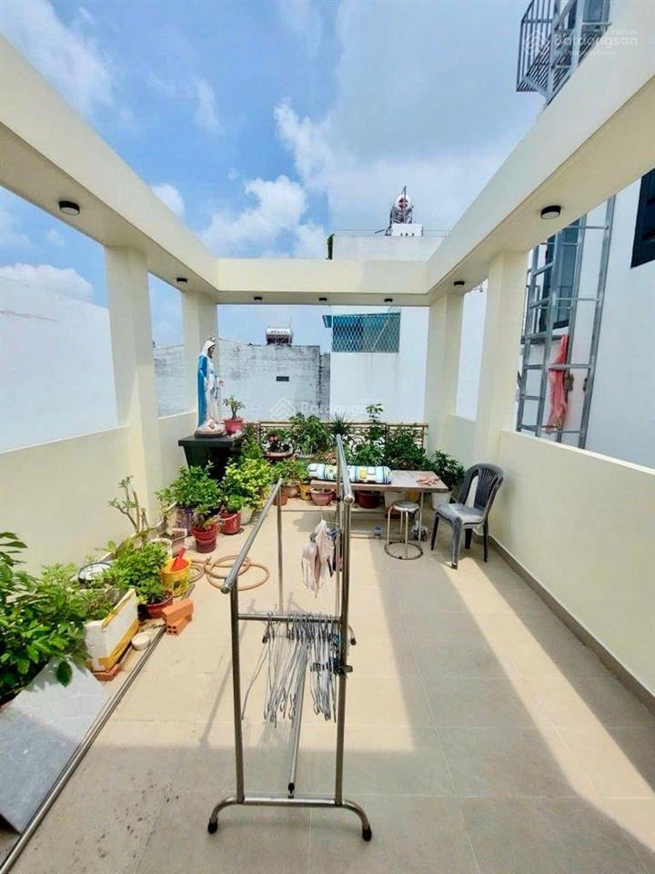 Nhà 5 tầng. dt 4x15m. 5 tỷ hơn. hẻm xe tải. hương lộ 2. lê đình cẩn. bình trị đông. quận bình tân.