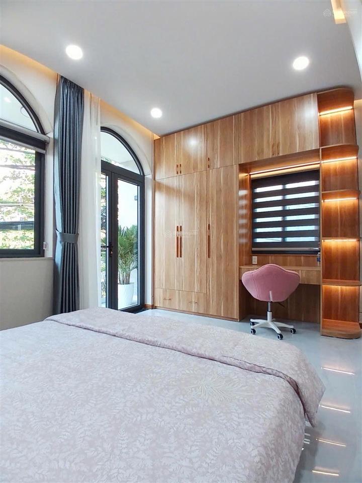 40m2. 2 tầng. 4 tỷ hơn. hẻm xe hơi. đường tô hiệu. thạch lam. hòa bình. p.phú thạnh. quận tân phú