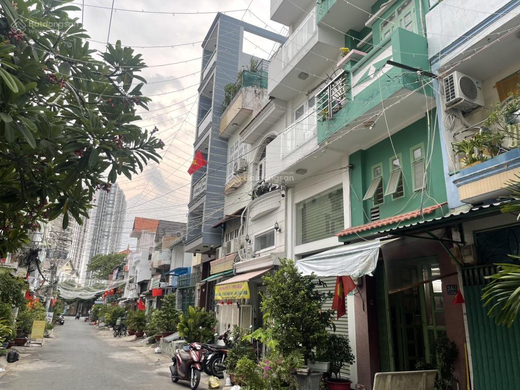 Mtkd trục lý chiêu hoàng. an dương vương. quận 6. dt 120m2. hơn 6 tỉ. 2 tầng. nở hậu tài lộc. 434
