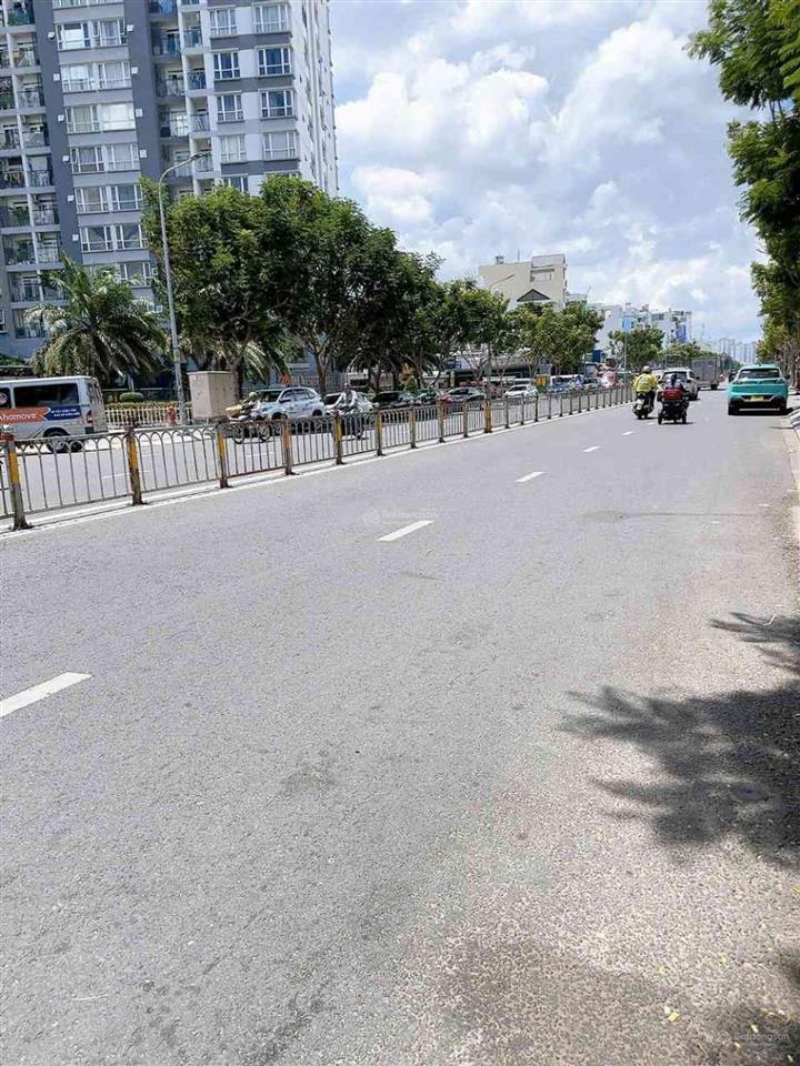 Mtkd trục lý chiêu hoàng. an dương vương. quận 6. dt 120m2. hơn 6 tỉ. 2 tầng. nở hậu tài lộc. 434