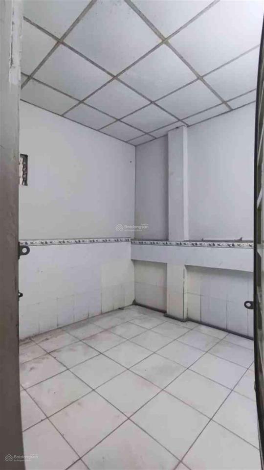 Siêu hiếm chính chủ gấp bán, dt 4x20m, 2 mặt hẻm xe hơi, 4 tỷ hơn, đường số 7, tên lửa, q. bình tân