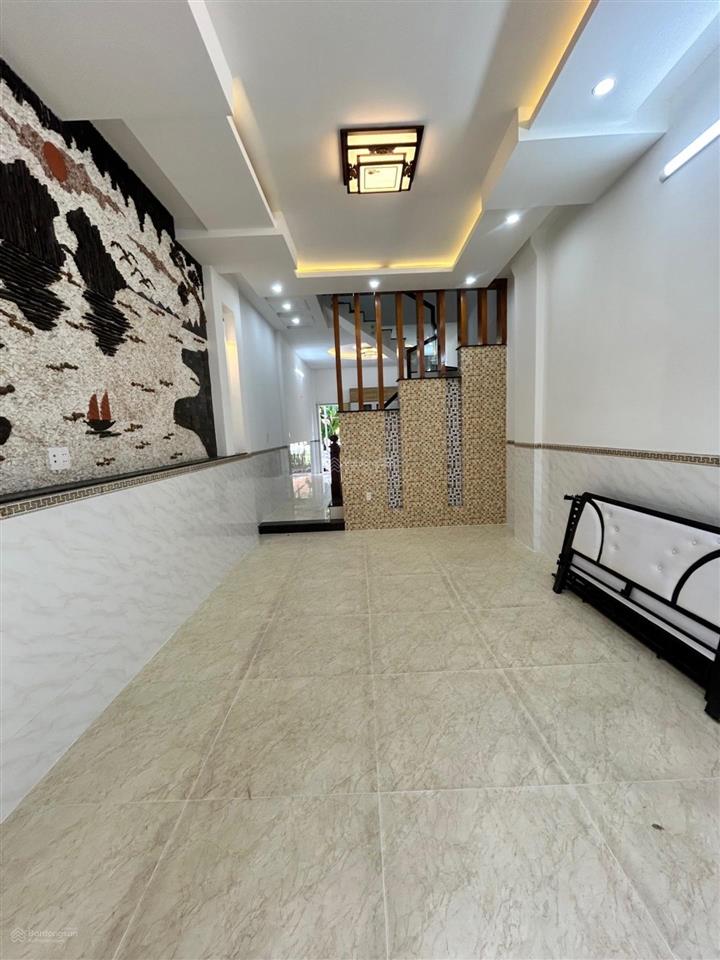 Nhà 4 tầng. 4x15m. 5 tỷ hơn. hẻm xe hơi. bình phú. hậu giang. nguyễn văn luông. p. phú lâm. quận 6.