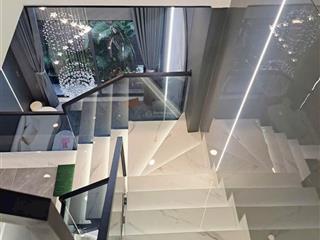 Nhà mới 5 tầng. dt 4x15m. 5 tỷ hơn. hẻm 6m thông. tân kỳ tân quý. tân thắng. bình long. q. tân phú