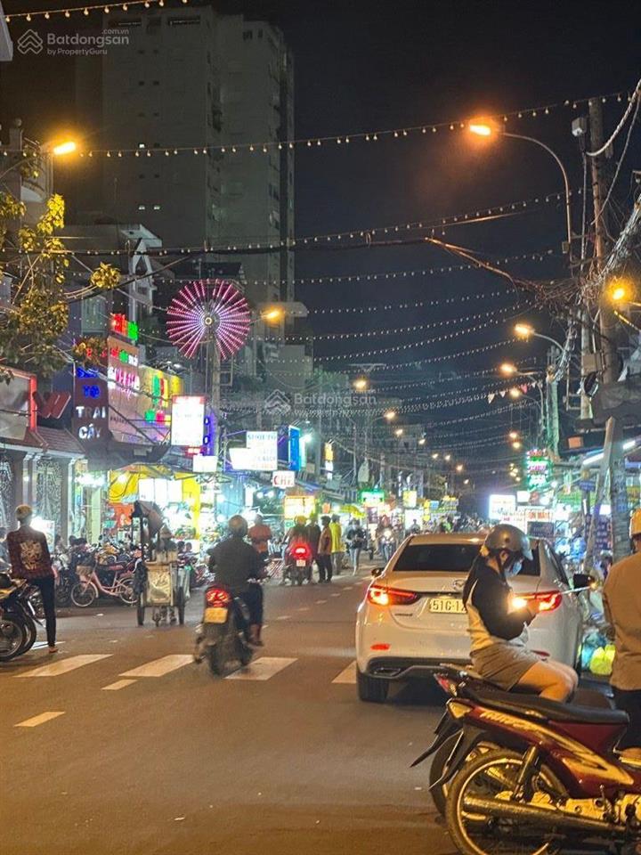 Mtkd phố ẩm thực. galaxy kinh dương vương. 8 tỷ xíu. dt 4x18m. 3 tầng. dòng tiền 60tr/1th. quận 6.