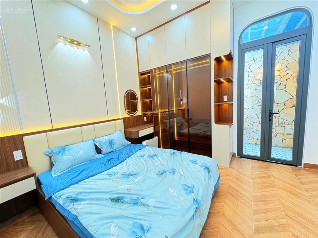 Khu vip. đường số 7. tên lửa. 5 tỷ xíu. dt 4x13m. dtsd 100m2. hẻm 5m. 2 tầng. p.an lạc. q. bình tân