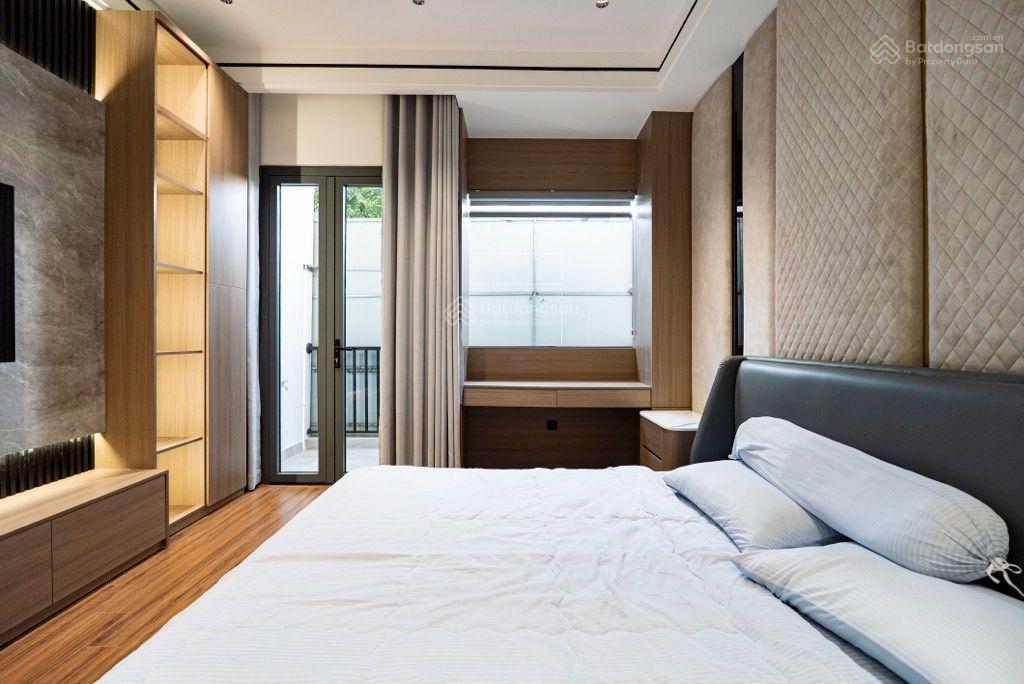 Mặt tiền đường số 7. tên lửa. 8 tỷ xíu. dt 4x16m. 3 tầng. có lề 3m. nở hậu. p. an lạc. q. bình tân.