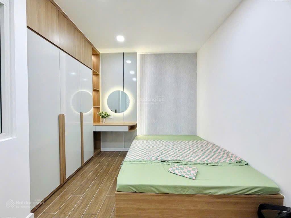 Hoàng văn thụ  phú nhuận  nhà mới đẹp nội thất đầy đủ  giá mềm