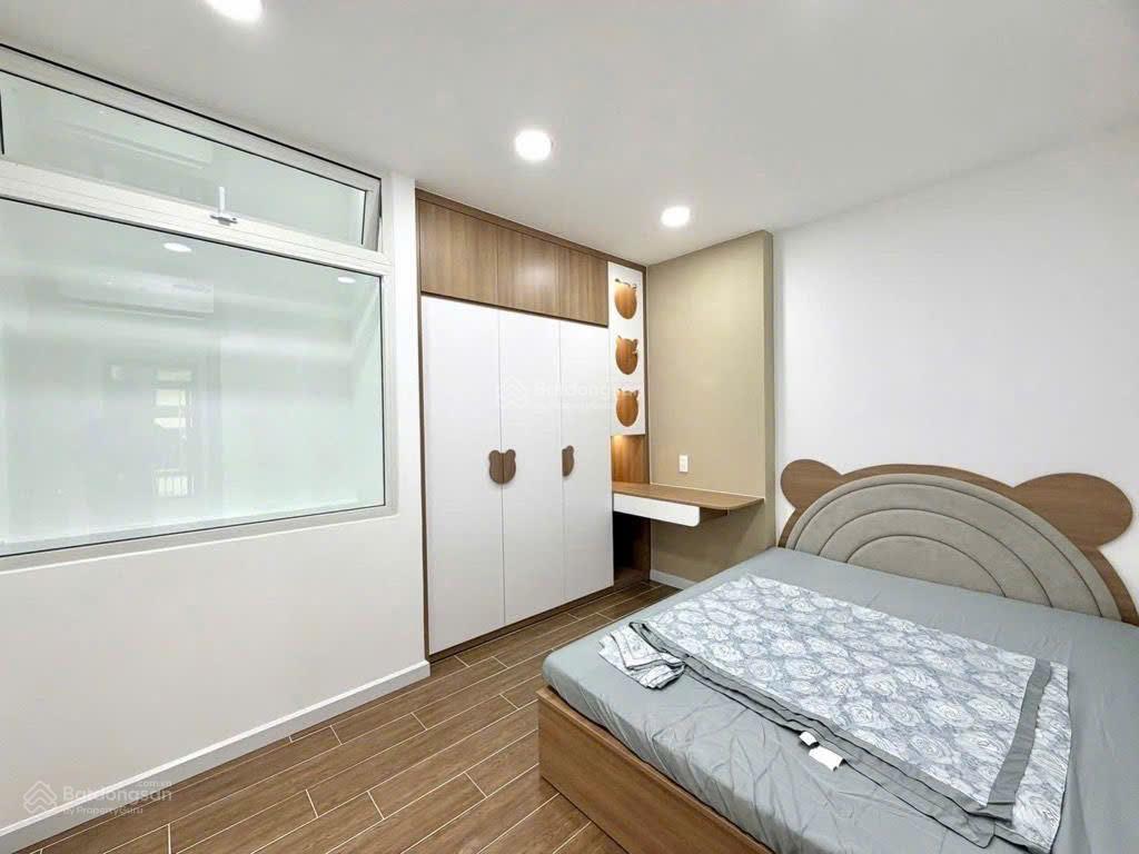 Hoàng văn thụ  phú nhuận  nhà mới đẹp nội thất đầy đủ  giá mềm