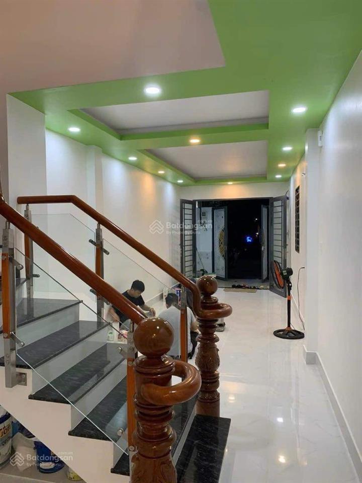 Nguyễn trọng tuyểnphú nhuận  hẻm xe hơi  60.4m2  dòng tiền 14 tr/ th  chỉ nhỉnh 7,x tỷ