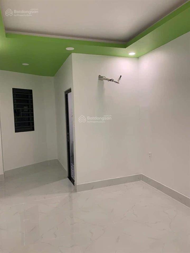 Nguyễn trọng tuyểnphú nhuận  hẻm xe hơi  60.4m2  dòng tiền 14 tr/ th  chỉ nhỉnh 7,x tỷ