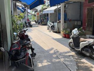 Gần ni sư huỳnh liên p10 tân bình  giá rẻ nhà đẹp trong khu vực