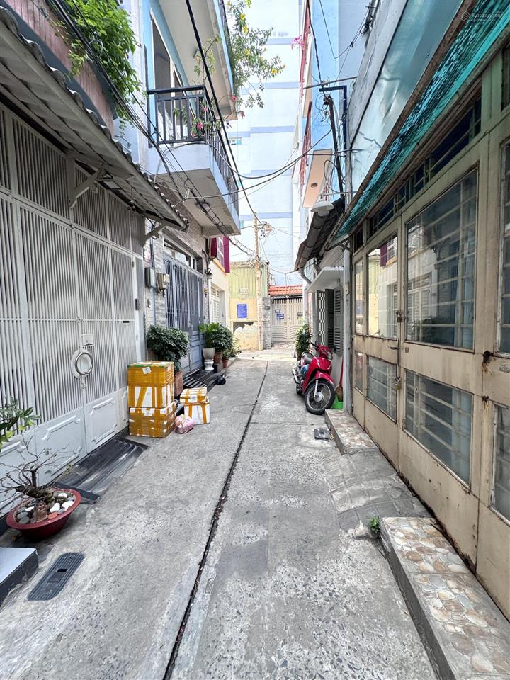 Hxh 4m  sát mặt tiền phan đình phùng  phú nhuận  43.52m2  chỉ 7.5 tỷ