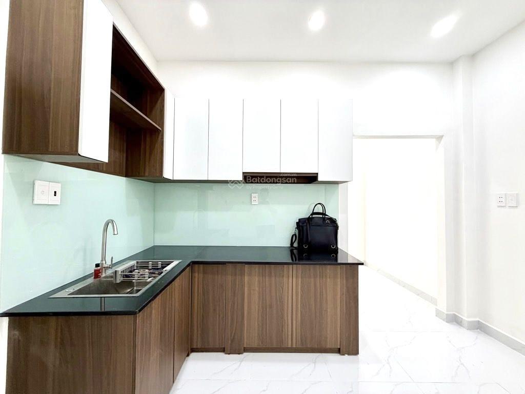 Phường 1 gò vấp  căn góc 2 mặt hẻm  gần chợ cây quéo  8.16 tỷ