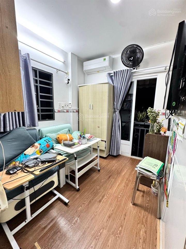 Dưới 2 tỷ rưỡi  hẻm xe tải thông  mới đẹp ở phú nhuận