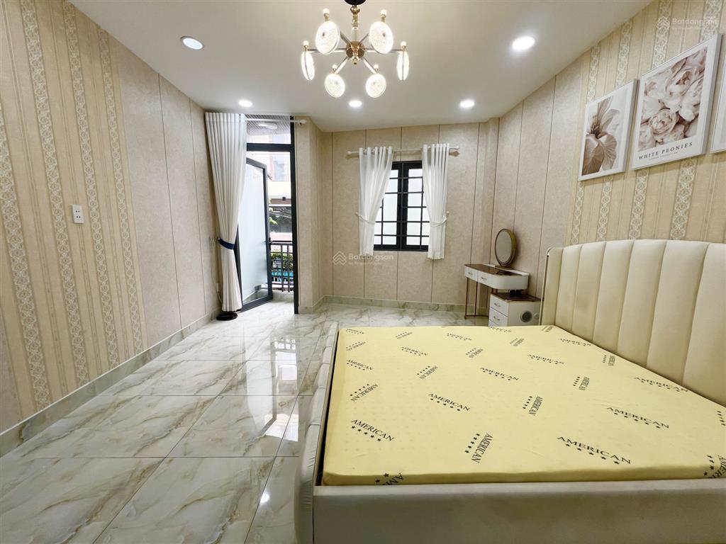 Trường sa phú nhuận  hẻm 3,5m trước nhà  30m bước ra hẻm xe tải  4 tầng mới đẹp  nhĩnh 6 đồng