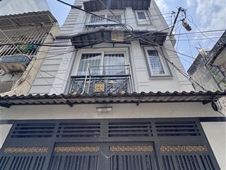 Huỳnh văn bánh phú nhuận  5 tầng  hẻm to bự đẹp