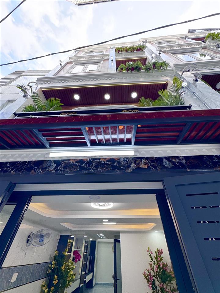 Sát phan huy ích  gò vấp  ô tô tới cửa  hẻm nhựa thông  45m vuông a4  5 tầng  full nội thất