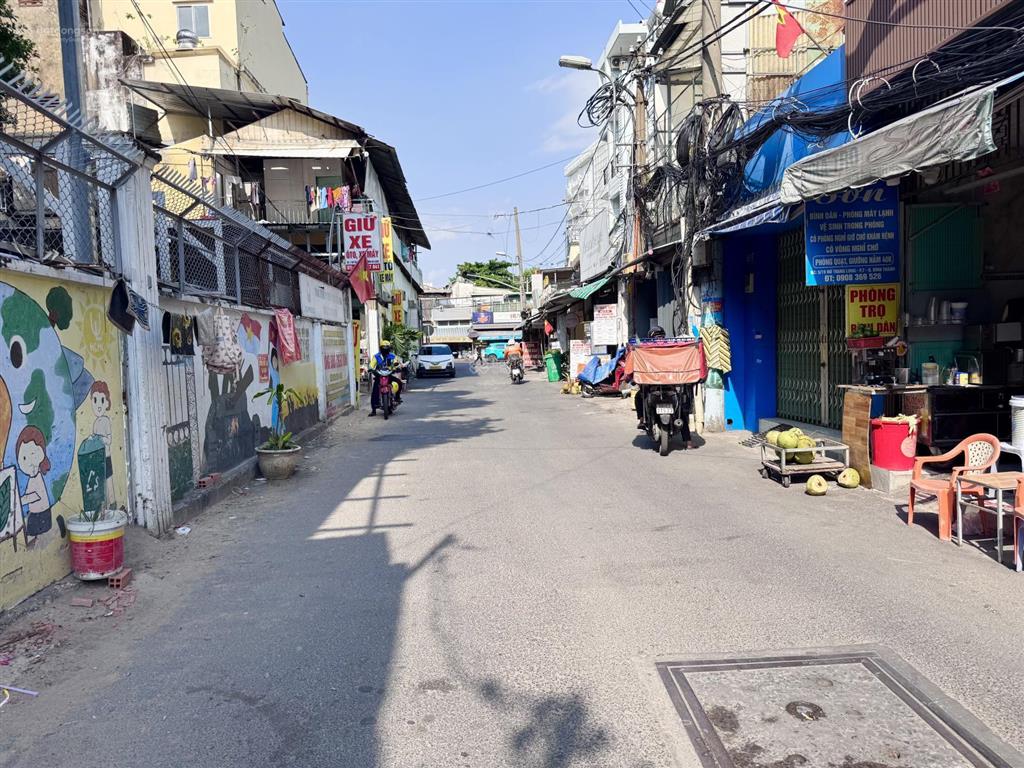 Bán nhà sát hxh  nơ trang long, phường 7, bình thạnh  thích hợp ở hoặc cho thuê  4.65 tỷ