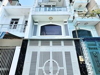 Thống nhất gò vấp  nhà 5 tầng 5 phòng hẻm xe hơi tới nhà xem là thích