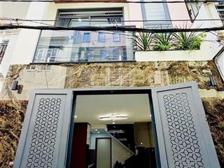 Sát phạm văn chiêu nhà vừa xây full nội thất  nhĩnh 5 đồng