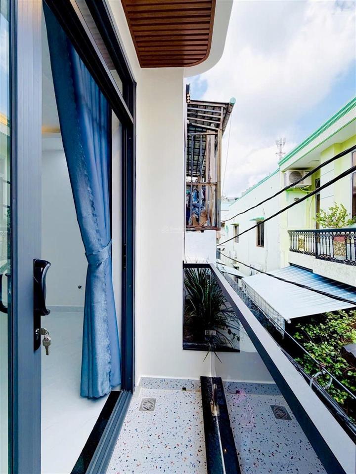 Sát phạm văn chiêu nhà vừa xây full nội thất  nhĩnh 5 đồng