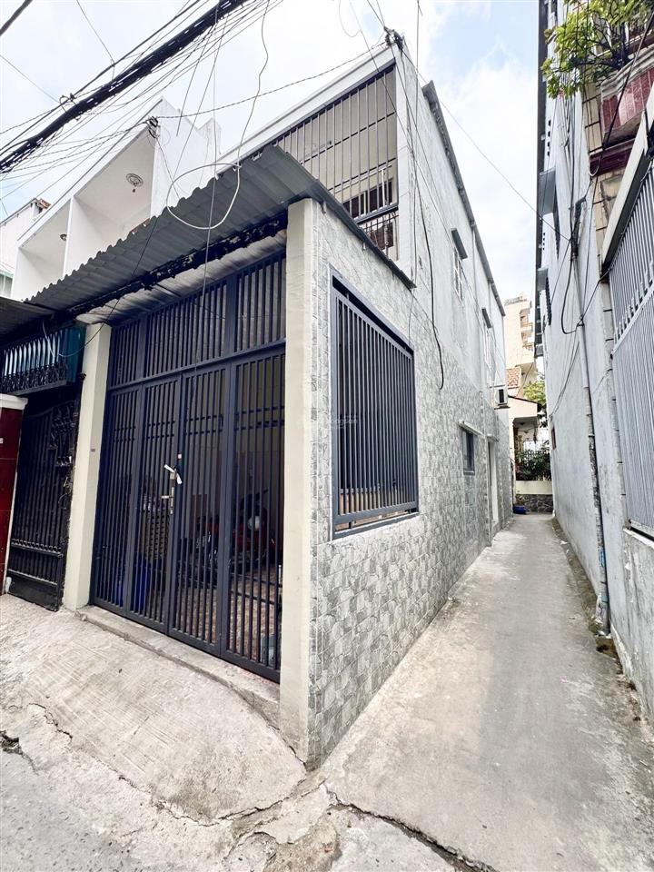 Đặng văn ngữ  hẻm 4m thông nguyễn trọng tuyển  lô góc đang cho thuê 14tr/tháng