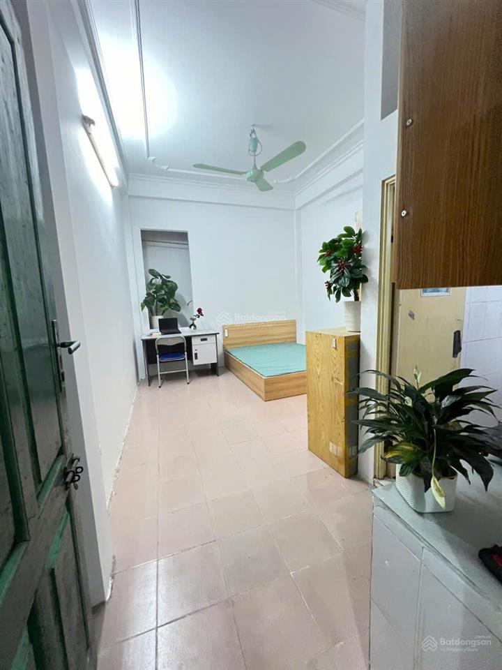 Cho thuê phòng đẹp giá rẻ 3,5tr, kim liên đống đa. đi bộ ra vincom phạm ngọc thạch, đh y