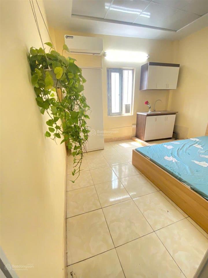 Cho thuê nhà trọ tại 7, trịnh văn bô, 22m2, 2,4 triệu, giá ưu đãi đi bộ ra fpt, đông á..
